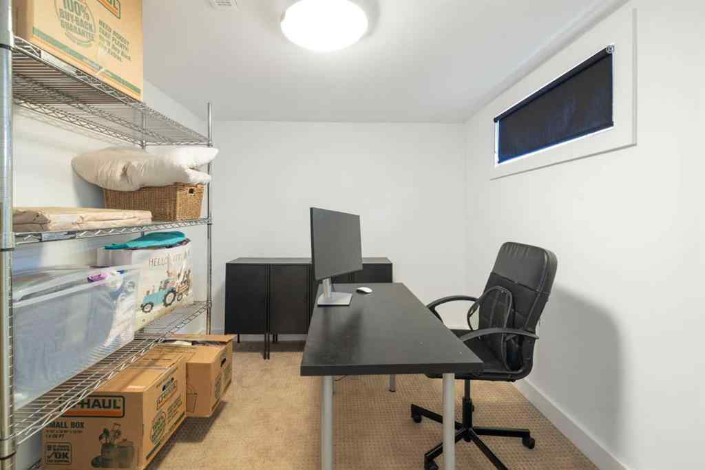 MLS® A2255753 - 28 Glamorgan Drive SW in Glamorgan Calgary, Residential