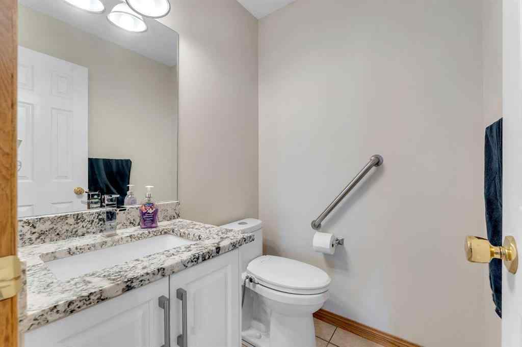 MLS® A2255755 - 220 Edgeridge Gardens NW in Edgemont Calgary, Residential