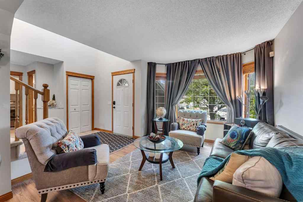 MLS® A2255755 - 220 Edgeridge Gardens NW in Edgemont Calgary, Residential