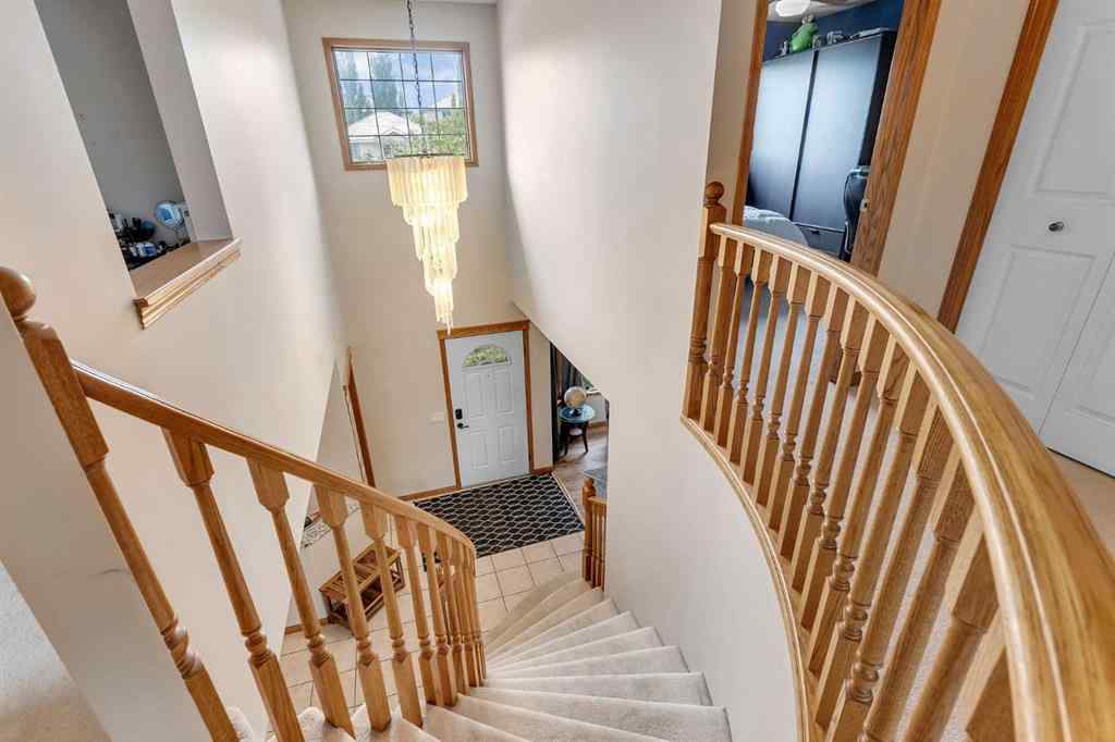 MLS® A2255755 - 220 Edgeridge Gardens NW in Edgemont Calgary, Residential