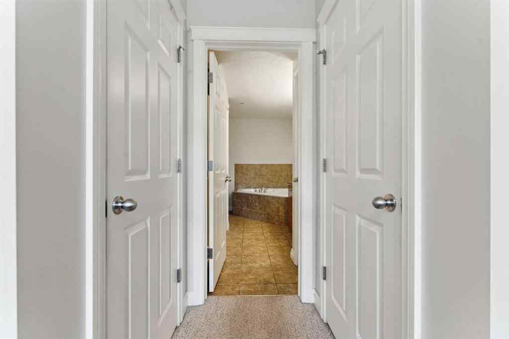 MLS® A2255759 - Unit #3203 24 Hemlock Crescent SW in Spruce Cliff Calgary, Residential