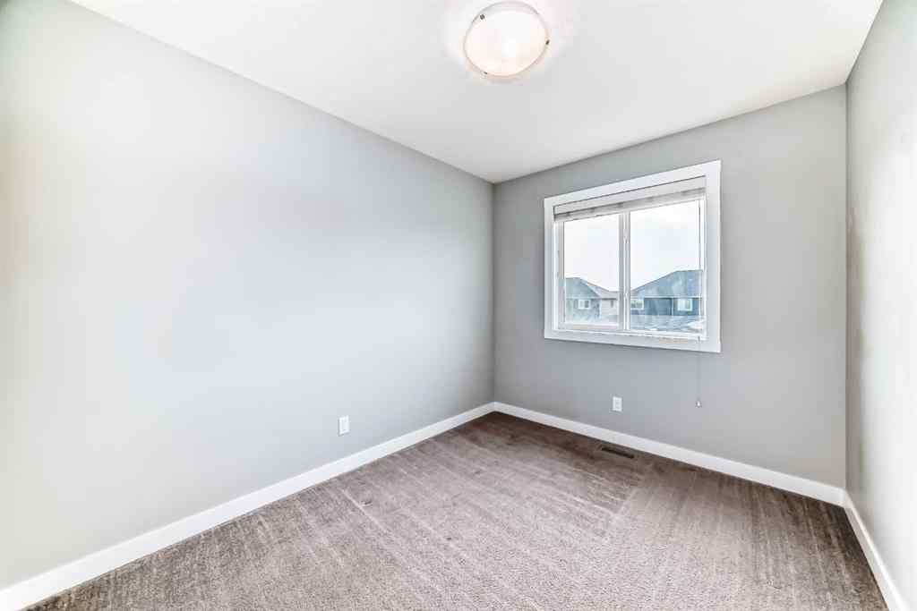 MLS® A2255761 - 610 Hillcrest Road SW in Hillcrest Airdrie, Residential