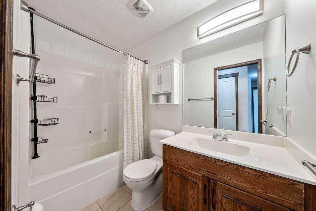 MLS® A2255766 - 414 Boulder Creek Way SE in Boulder Creek Estates Langdon, Residential