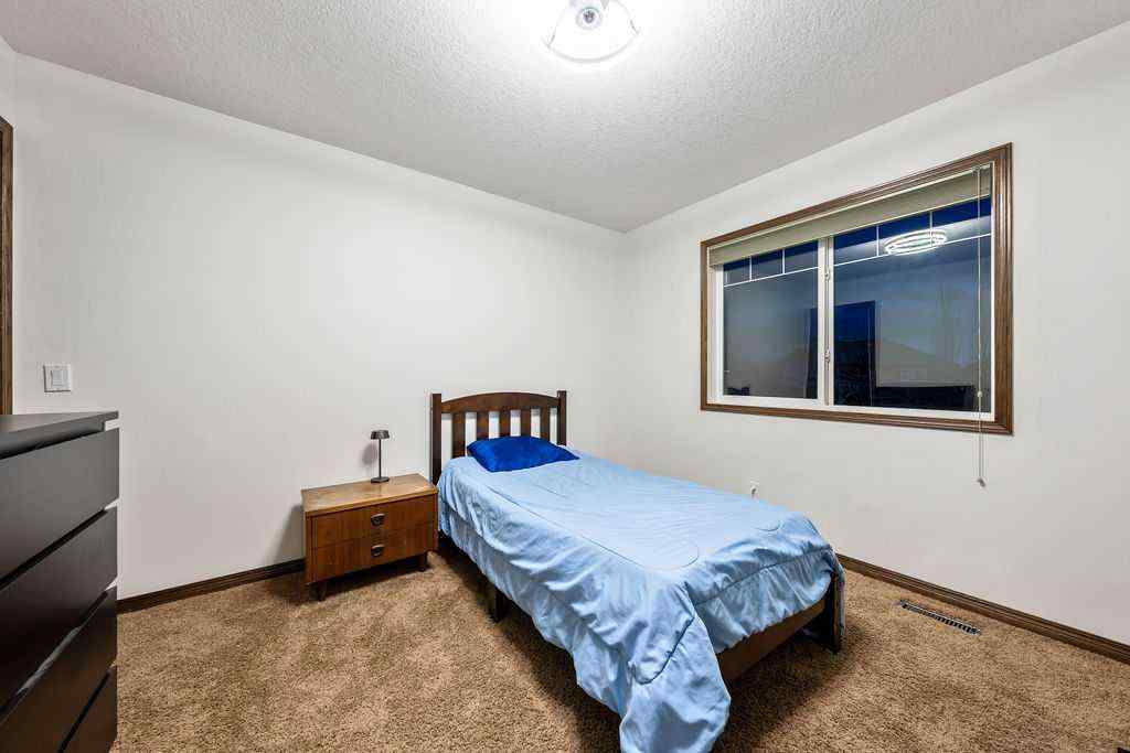 MLS® A2255766 - 414 Boulder Creek Way SE in Boulder Creek Estates Langdon, Residential