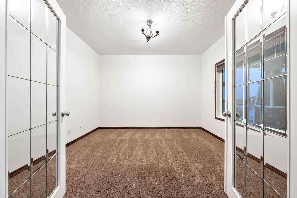 MLS® A2255766 - 414 Boulder Creek Way SE in Boulder Creek Estates Langdon, Residential