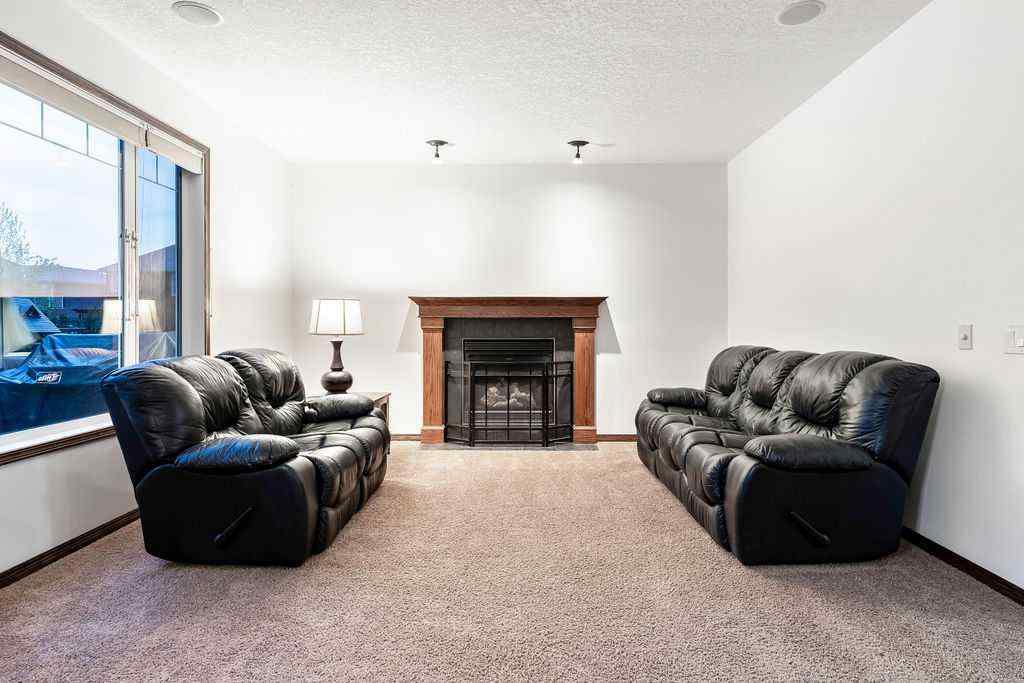 MLS® A2255766 - 414 Boulder Creek Way SE in Boulder Creek Estates Langdon, Residential
