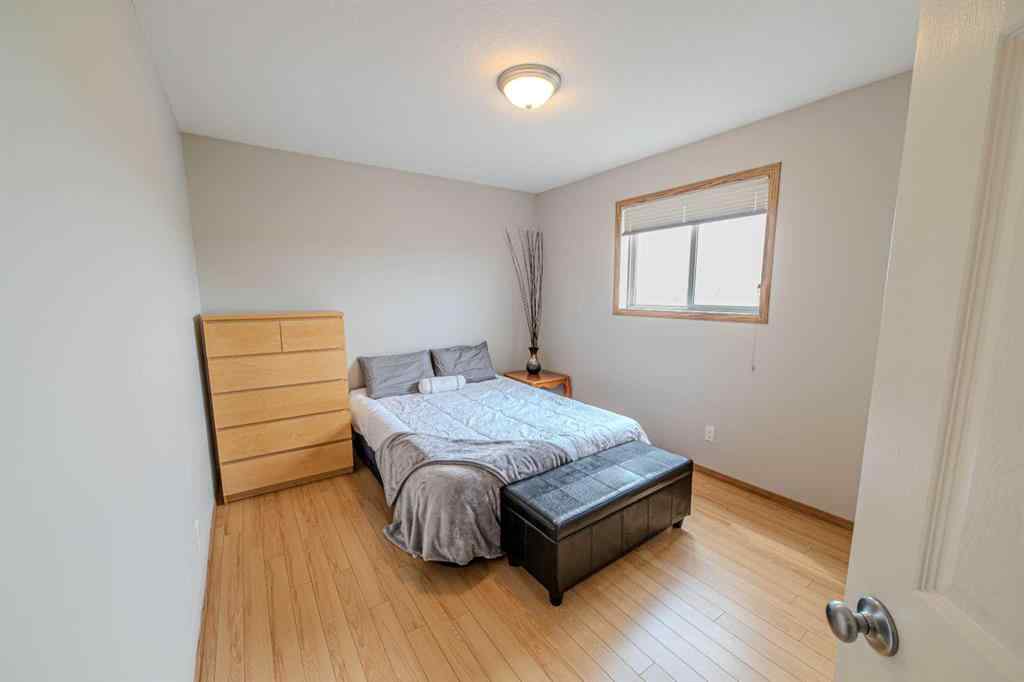 MLS® A2255767 - 192 Somerglen Common SW in Somerset Calgary, Residential