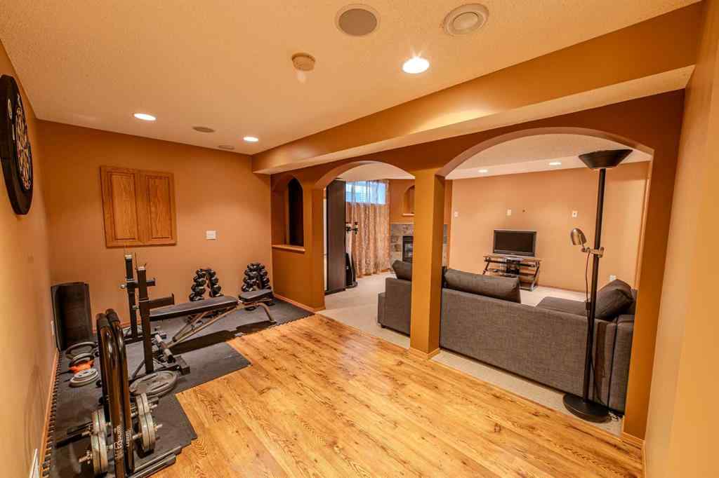MLS® A2255767 - 192 Somerglen Common SW in Somerset Calgary, Residential