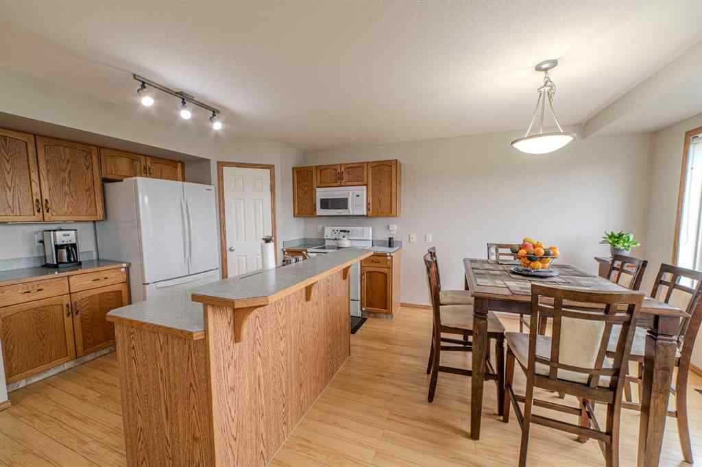 MLS® A2255767 - 192 Somerglen Common SW in Somerset Calgary, Residential