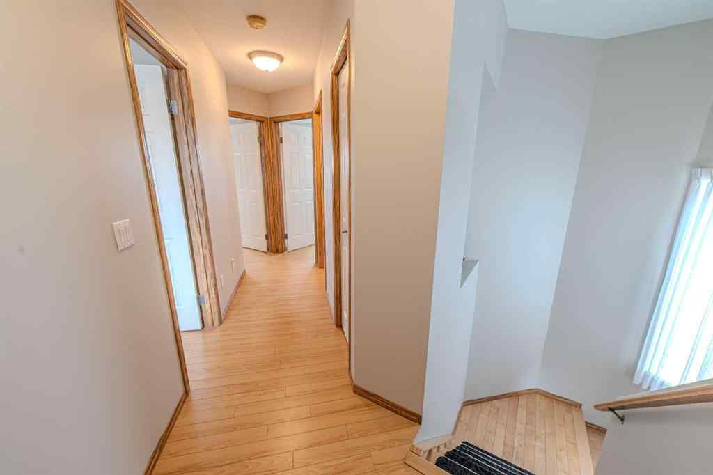 MLS® A2255767 - 192 Somerglen Common SW in Somerset Calgary, Residential