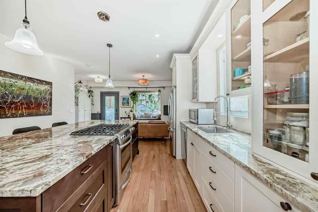 MLS® A2255770 - 813 21 Avenue SE in Ramsay Calgary, Residential