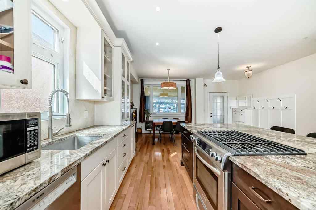 MLS® A2255770 - 813 21 Avenue SE in Ramsay Calgary, Residential
