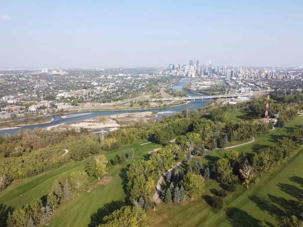 MLS® A2255771 - Unit #7204 14 Hemlock Crescent SW in Spruce Cliff Calgary, Residential