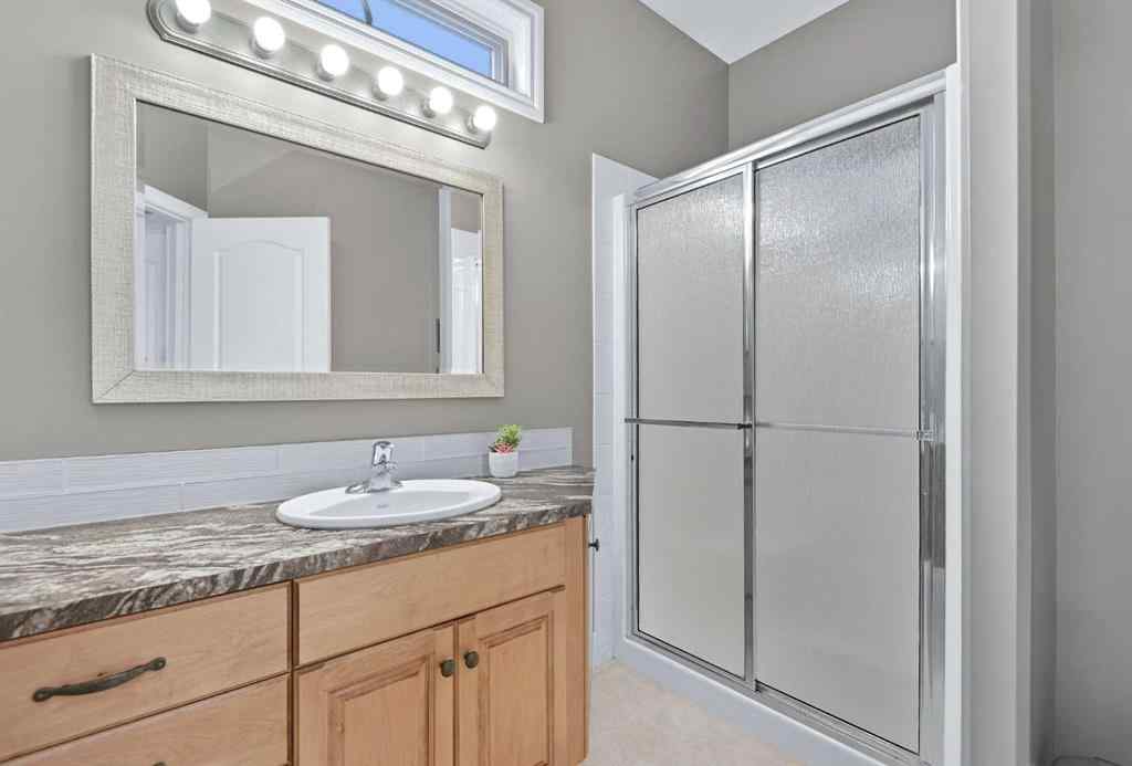 MLS® A2255775 - 38 Abraham Close  in Anders South Red Deer, Residential