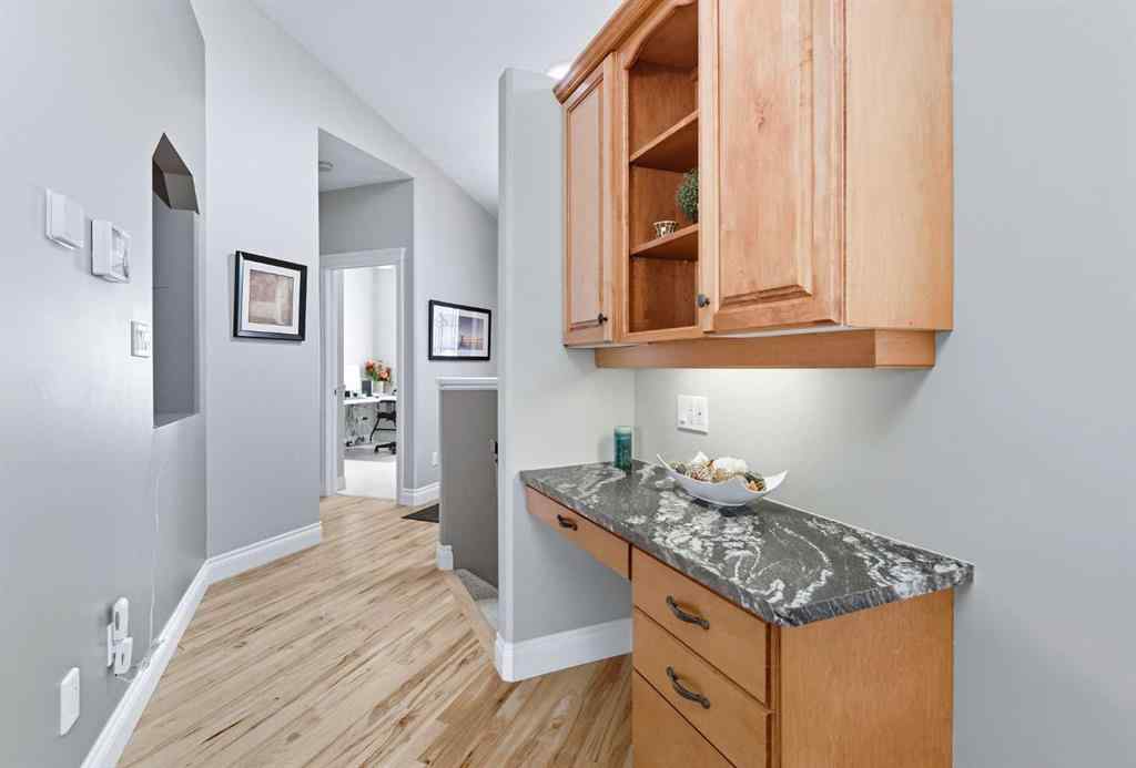 MLS® A2255775 - 38 Abraham Close  in Anders South Red Deer, Residential