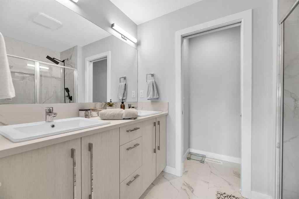 MLS® A2255785 - 236 Chelsea Manor   in Chelsea_CH Chestermere, Residential