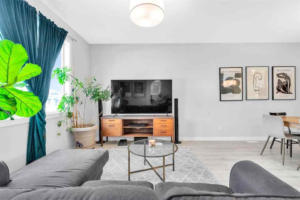MLS® A2255785 - 236 Chelsea Manor   in Chelsea_CH Chestermere, Residential