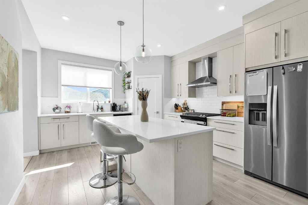 MLS® A2255785 - 236 Chelsea Manor   in Chelsea_CH Chestermere, Residential
