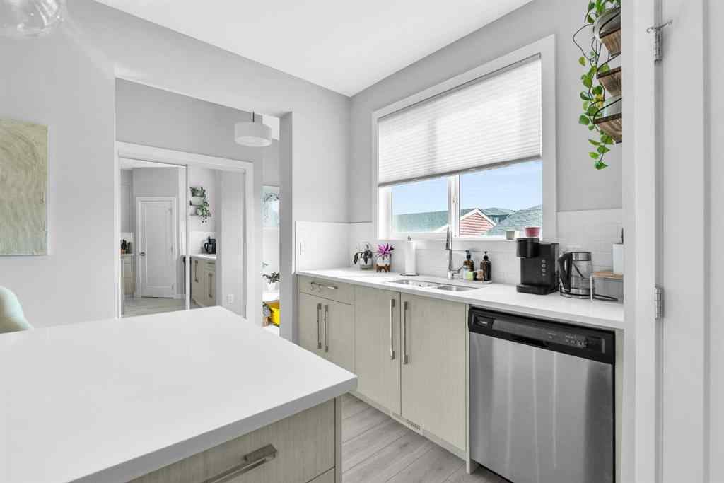 MLS® A2255785 - 236 Chelsea Manor   in Chelsea_CH Chestermere, Residential