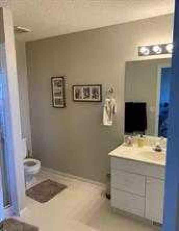 MLS® A2255786 - 47 Hamptons Link NW in Hamptons Calgary, Residential