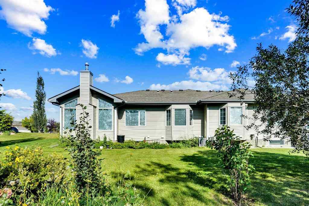 MLS® A2255791 - 633 Advent Bay  in Prince Of Peace Village Rural Rocky View County, Residential
