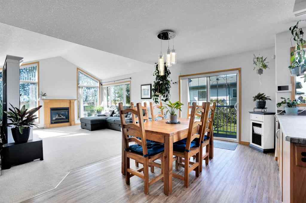 MLS® A2255791 - 633 Advent Bay  in Prince Of Peace Village Rural Rocky View County, Residential