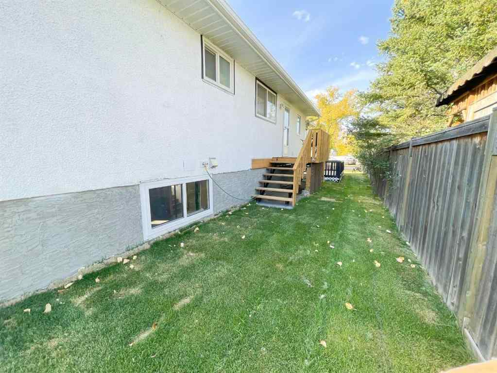 MLS® A2255792 - 404 Whitney   in NONE Carmangay, Residential