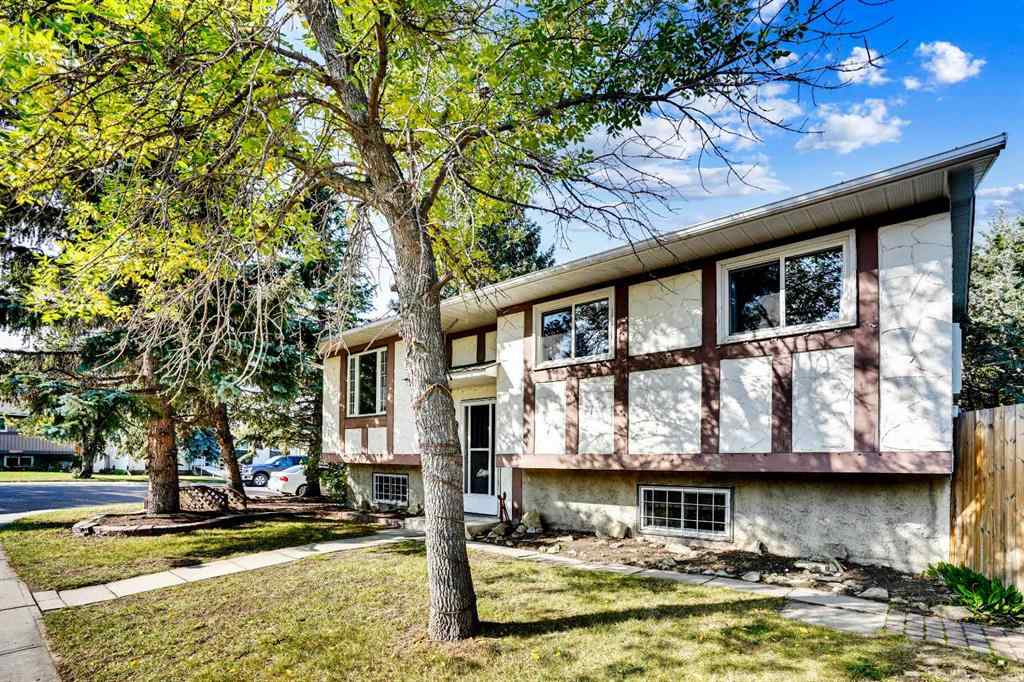 MLS® A2255793 - 97 Alpine Crescent SE in Airdrie Meadows Airdrie, Residential