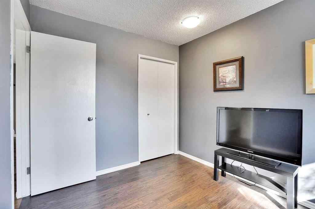 MLS® A2255793 - 97 Alpine Crescent SE in Airdrie Meadows Airdrie, Residential