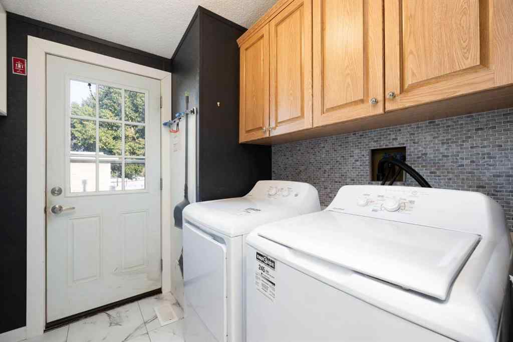 MLS® A2255794 - 137 Grenfell Crescent  in Gregoire Park Fort McMurray, Residential