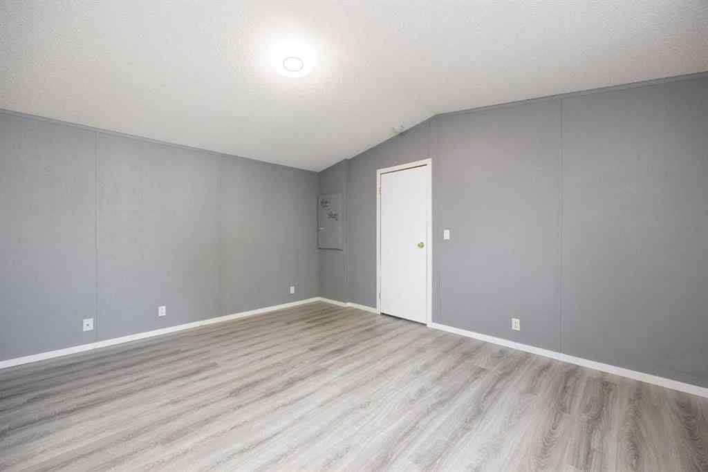 MLS® A2255794 - 137 Grenfell Crescent  in Gregoire Park Fort McMurray, Residential