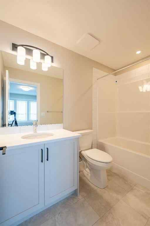 MLS® A2255795 - 419 Hotchkiss Manor SE in Hotchkiss Calgary, Residential