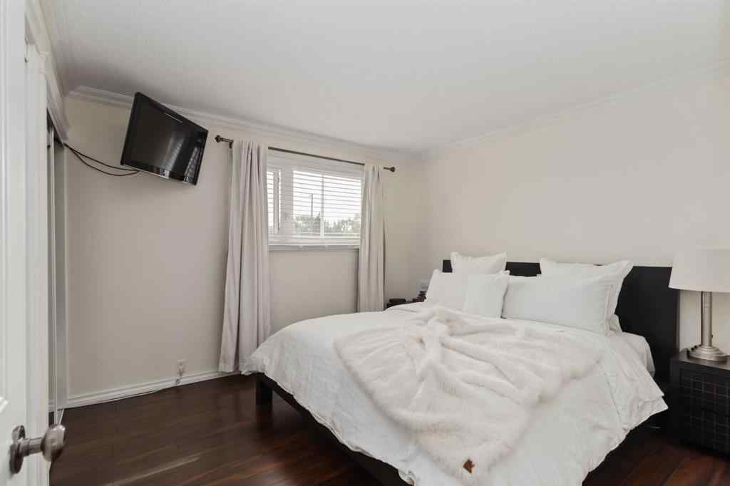 MLS® A2255801 - 141 Hillcrest Drive  in Thickwood Fort McMurray, Residential