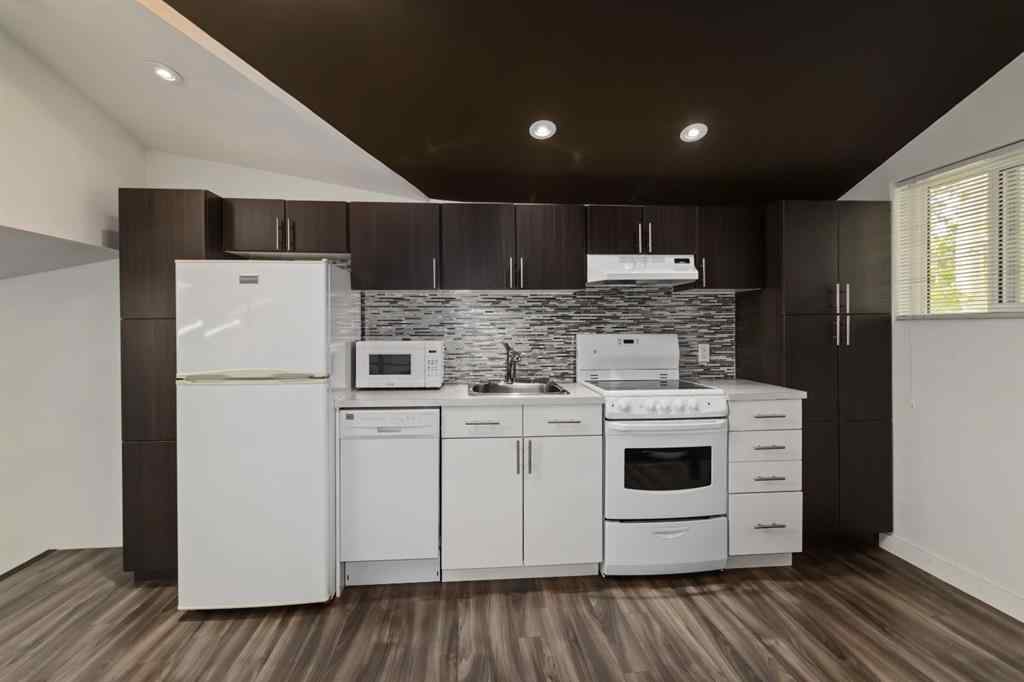 MLS® A2255801 - 141 Hillcrest Drive  in Thickwood Fort McMurray, Residential
