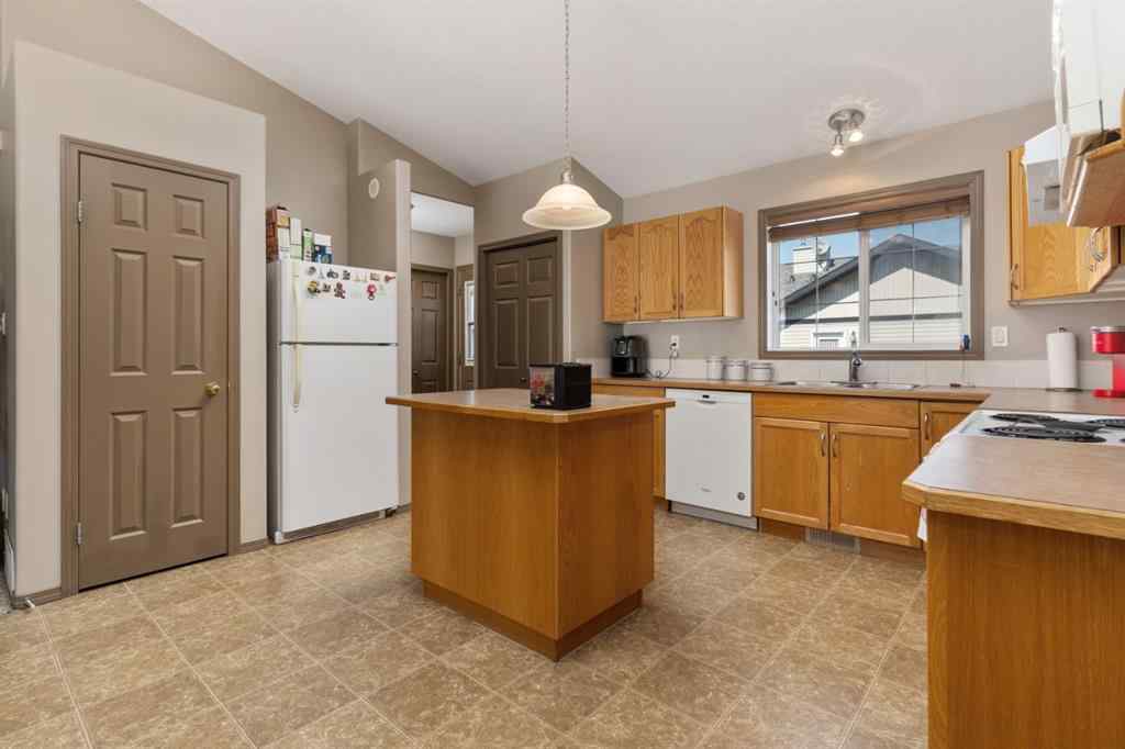 MLS® A2255809 - Unit #42 4702 53 Avenue  in Sparling Camrose, Residential
