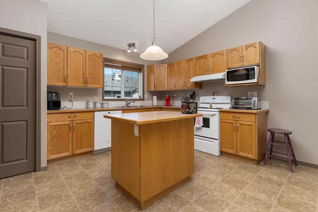 MLS® A2255809 - Unit #42 4702 53 Avenue  in Sparling Camrose, Residential