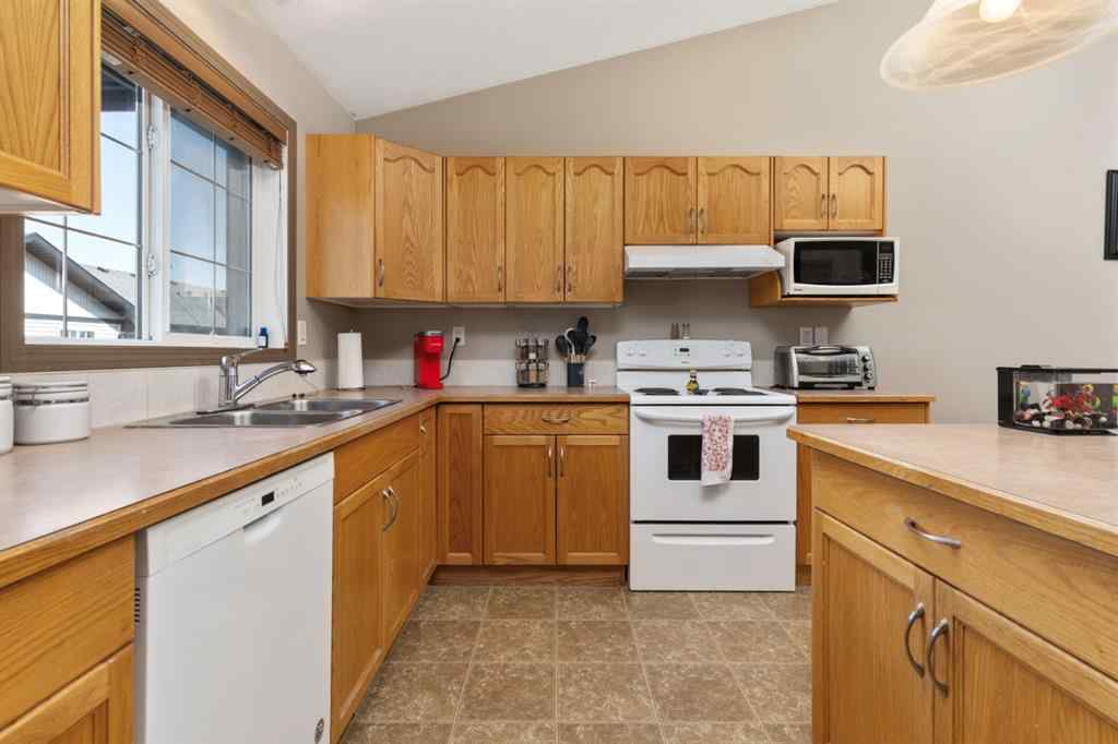 MLS® A2255809 - Unit #42 4702 53 Avenue  in Sparling Camrose, Residential