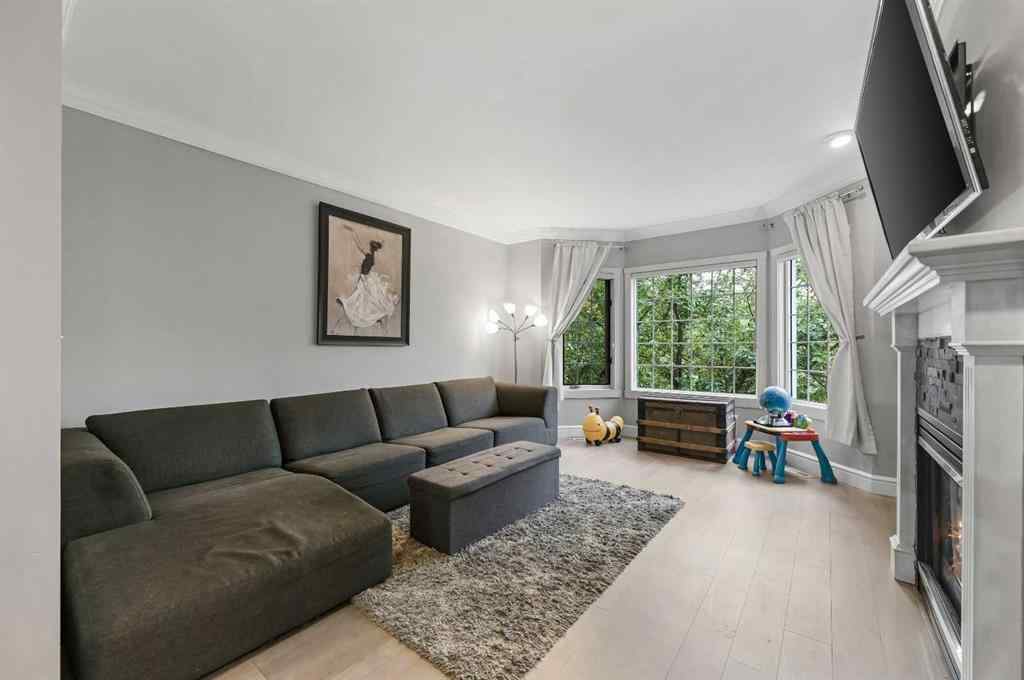 MLS® A2255813 - Unit #3 1611 21 Avenue SW in Bankview Calgary, Residential
