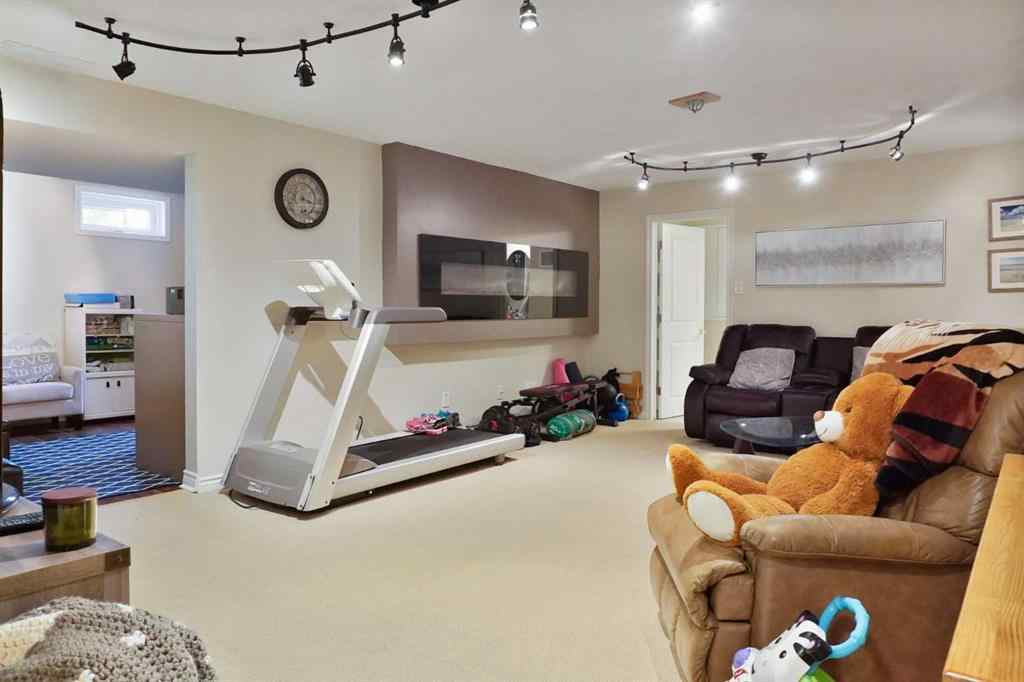 MLS® A2255814 - 15 Sheridan Place W in Varsity Village Lethbridge, Residential