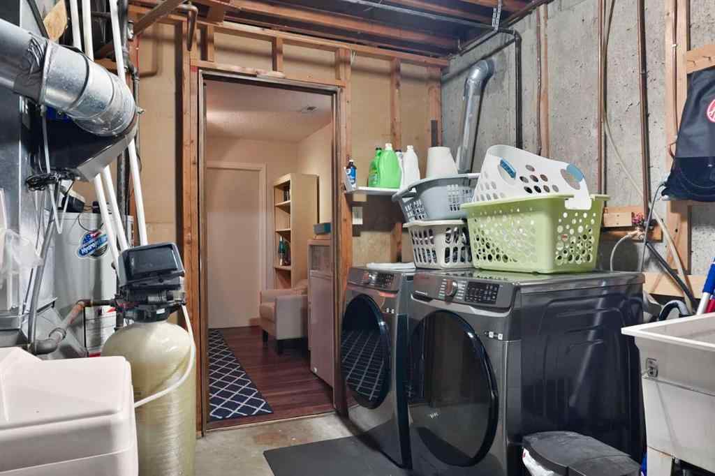 MLS® A2255814 - 15 Sheridan Place W in Varsity Village Lethbridge, Residential