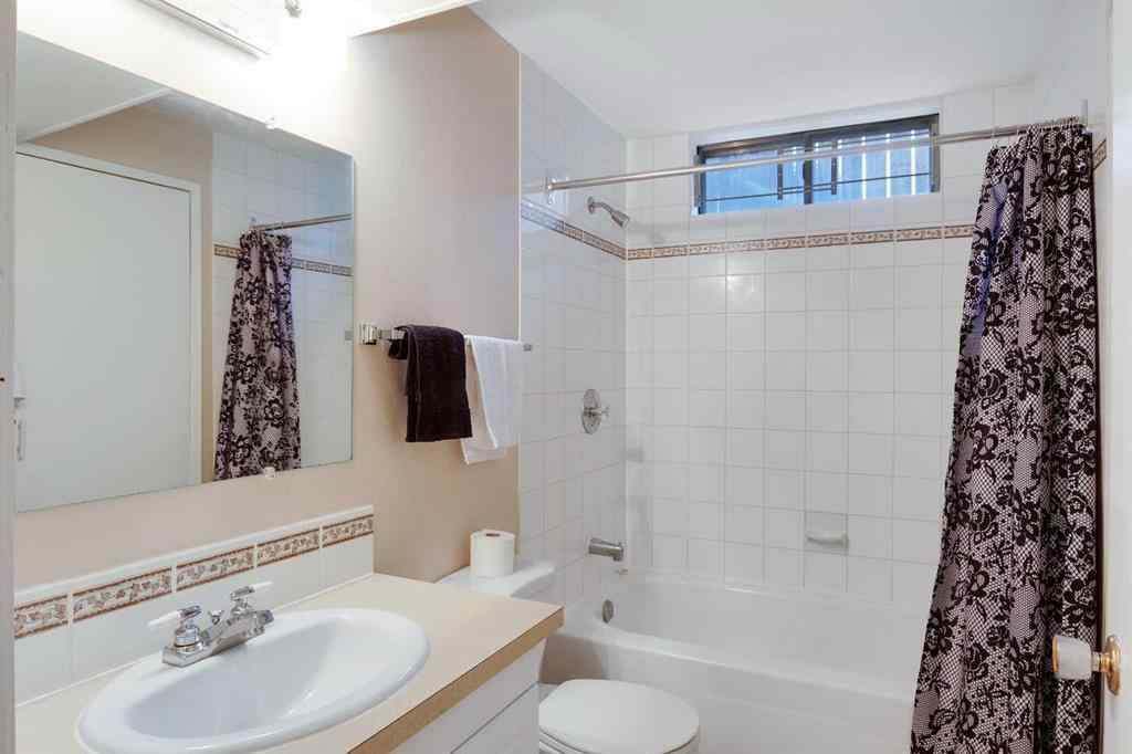 MLS® A2255815 - 823 Cannell Road SW in Canyon Meadows Calgary, Residential