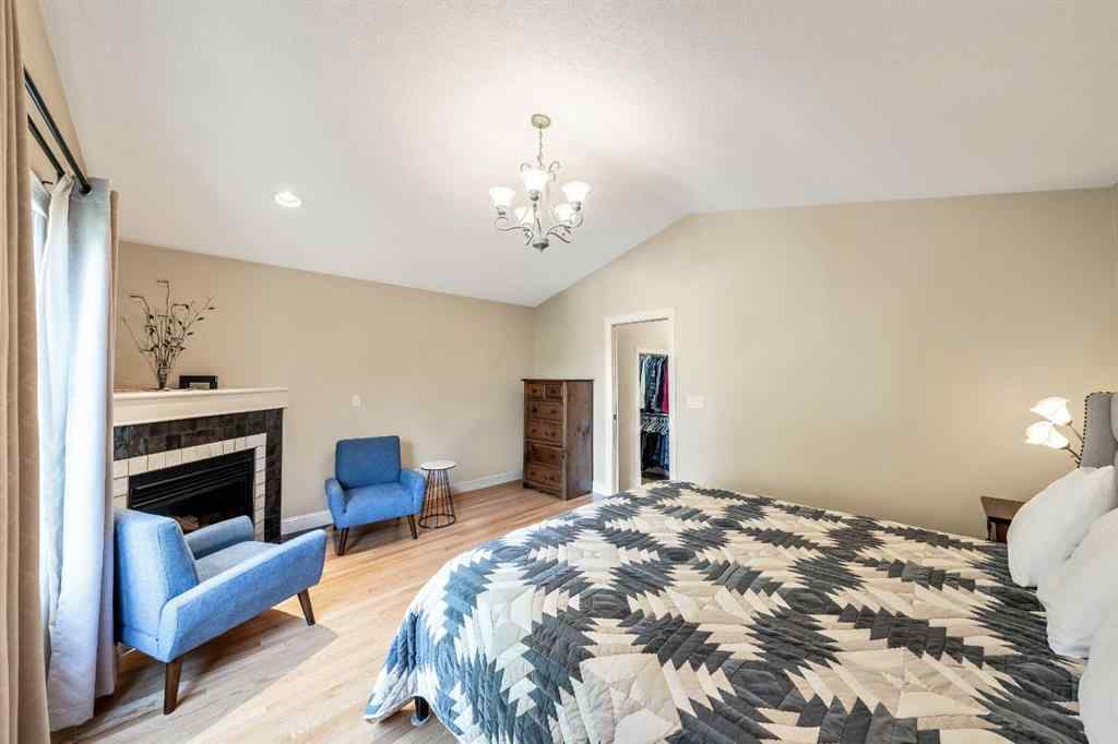 MLS® A2255817 - 608 12 Avenue NE in Renfrew Calgary, Residential