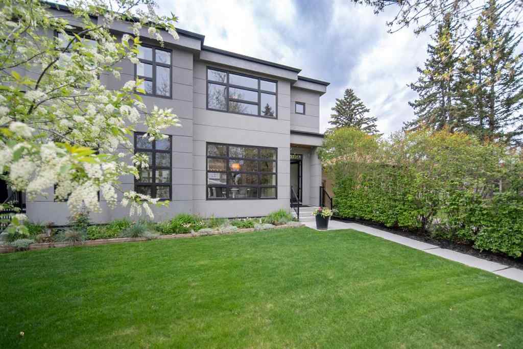 MLS® A2255819 - 3731 43 Street SW in Glenbrook Calgary, Residential