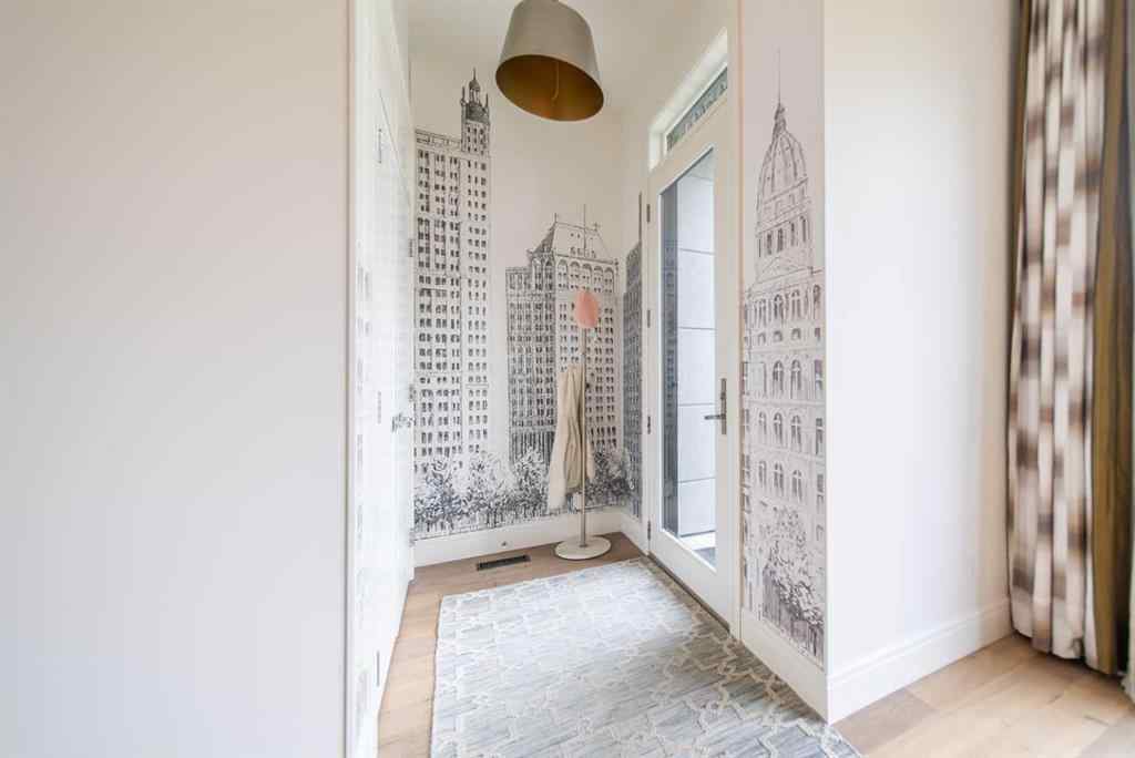 MLS® A2255819 - 3731 43 Street SW in Glenbrook Calgary, Residential