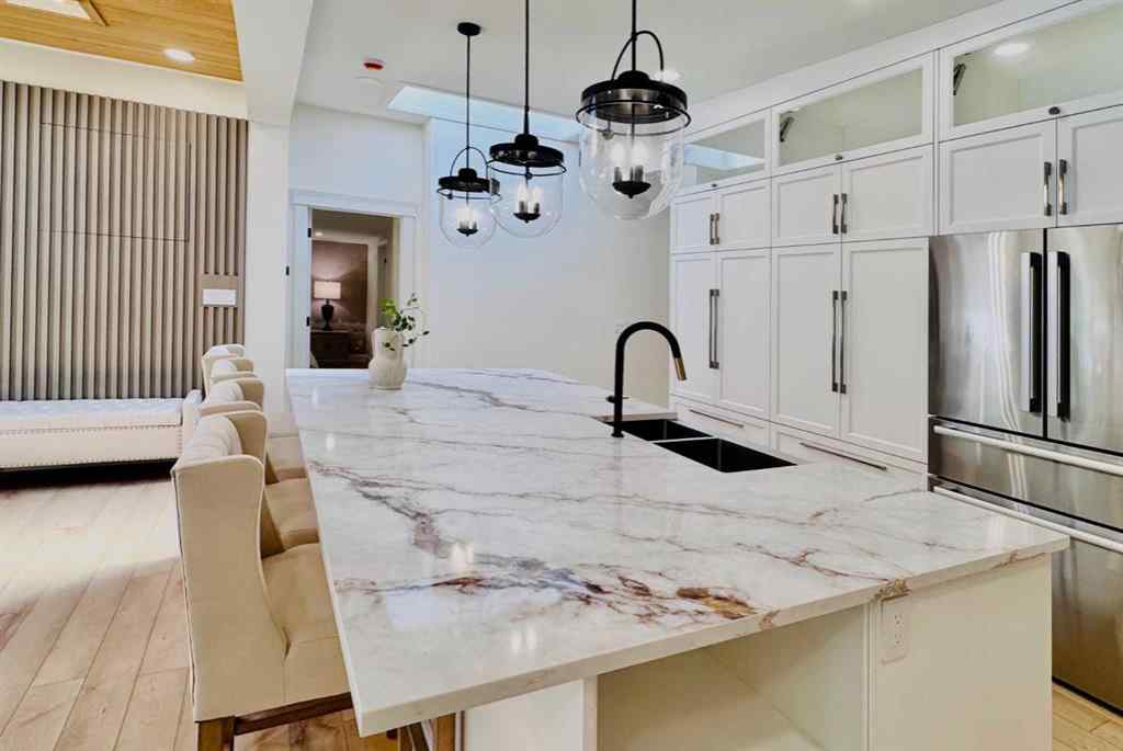 MLS® A2255822 - 2332 Uxbridge Drive NW in University Heights Calgary, Residential