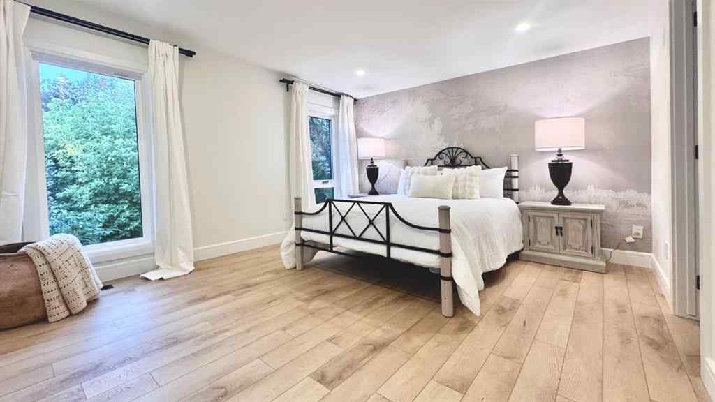 MLS® A2255822 - 2332 Uxbridge Drive NW in University Heights Calgary, Residential