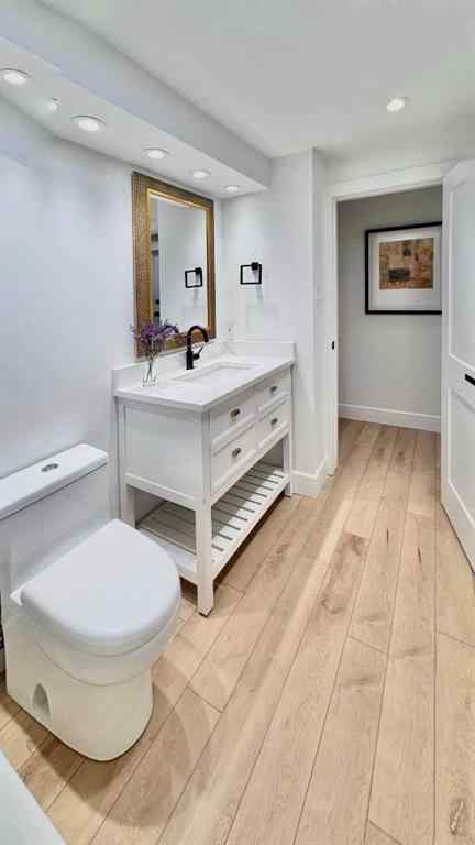 MLS® A2255822 - 2332 Uxbridge Drive NW in University Heights Calgary, Residential