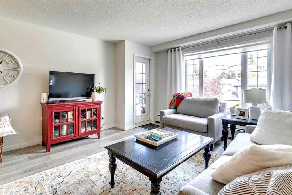 MLS® A2255824 - 1305 Sienna Park Green SW in Signal Hill Calgary, Residential