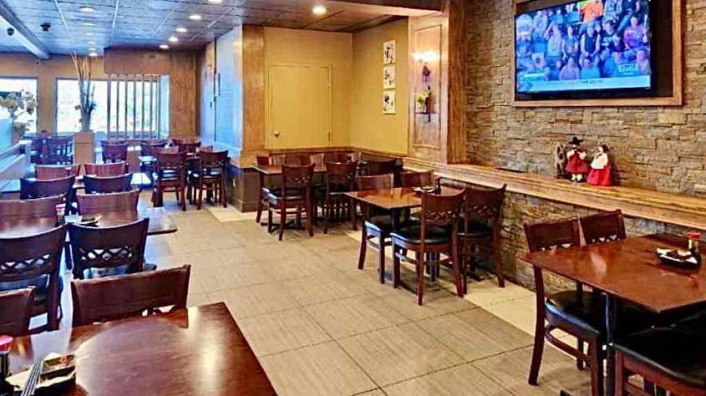 MLS® A2255827 - 201A Pembina Avenue  in Hillcrest Hinton, Commercial