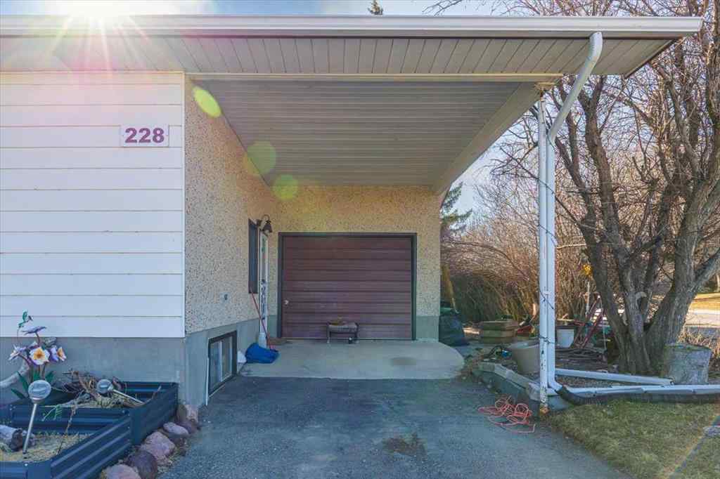 MLS® A2255828 - 228 2 Street N in NONE Milo, Residential
